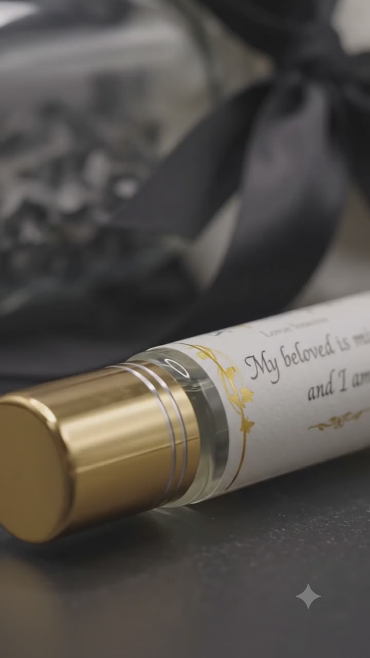Veiled fragrance roller label close-up
